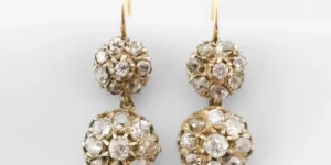 Best Lab Grown Diamond Drop Earrings details